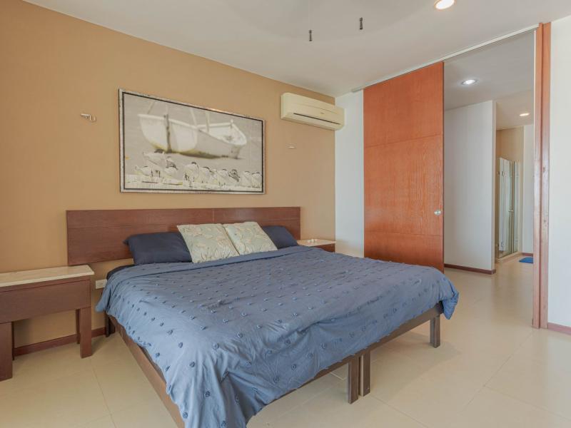 Penthouse Coral Blu